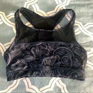 CVG Early Retired sports bra “Mesh-Merizing” Small